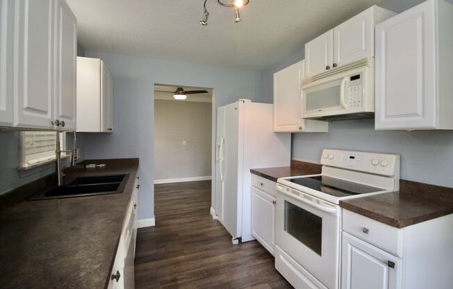 3 beds, 1 bath, $1,995