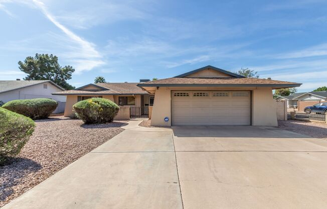 BEAUTIFUL TEMPE HOME WITH POOL!