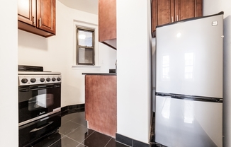 Studio, 1 bath, $2,595, Unit 2B