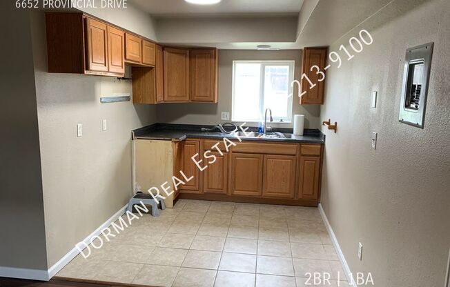 2 beds, 1 bath, 780 sqft, $995