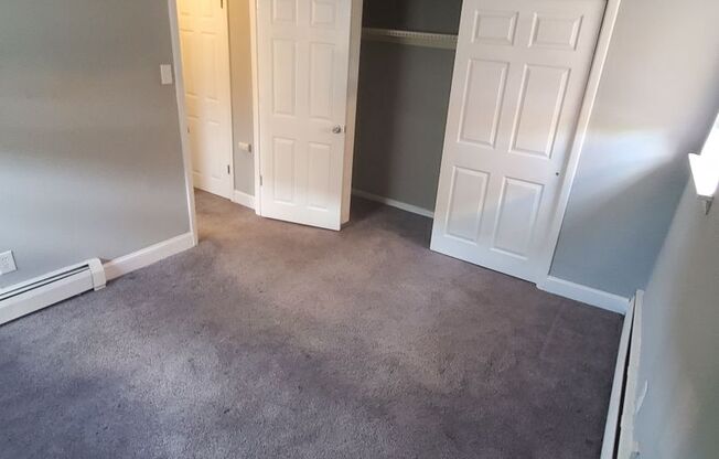 1 bed, 1 bath, 550 sqft, $1,295, Unit C04