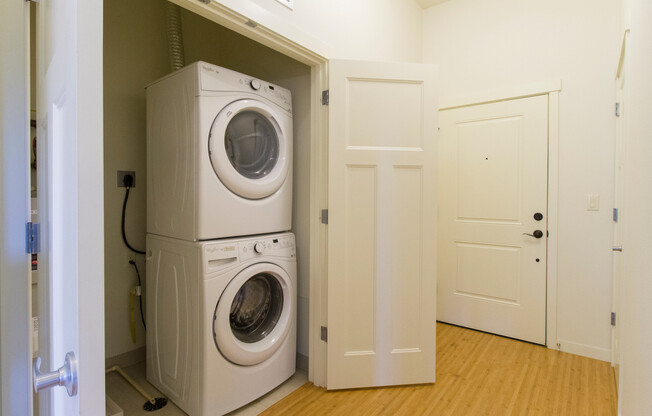 2 beds, 2 baths, $1,845