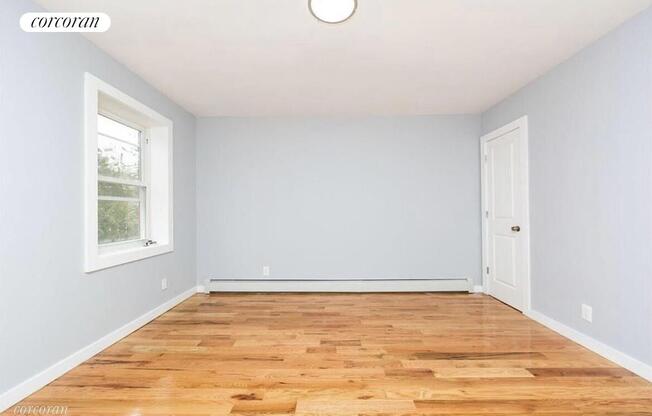 1350 E 84 ST