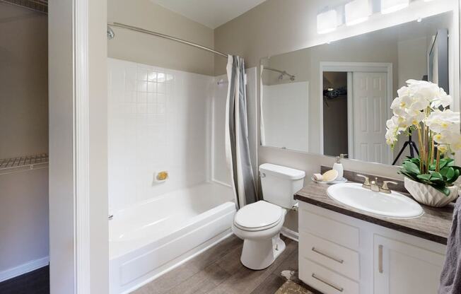 Soaking Tubs With Ceramic Tile at Heritage at Waters Landing, Maryland