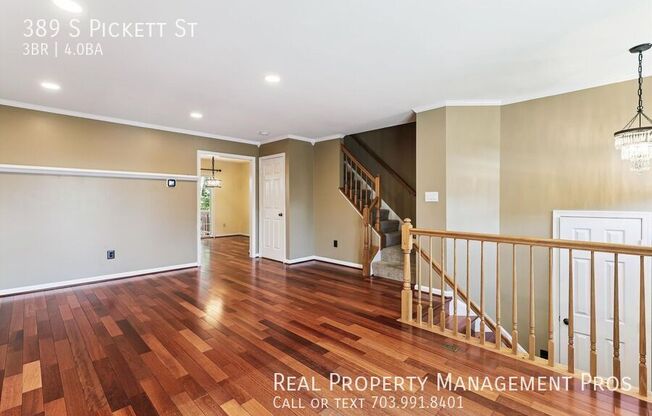 389 S PICKETT ST