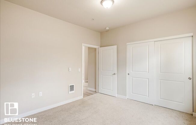 1 bed, 1 bath, 725 sqft, $1,350, Unit 1154-302