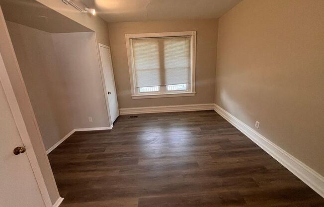 177 - 531 Walnut
