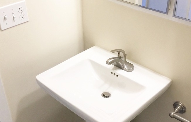 1 bed, 1 bath, 456 sqft, $1,895, Unit 402