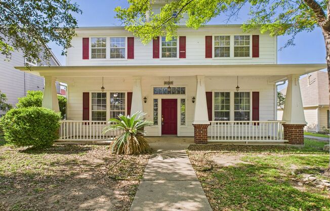 Charming Colonial Home in Plum Creek