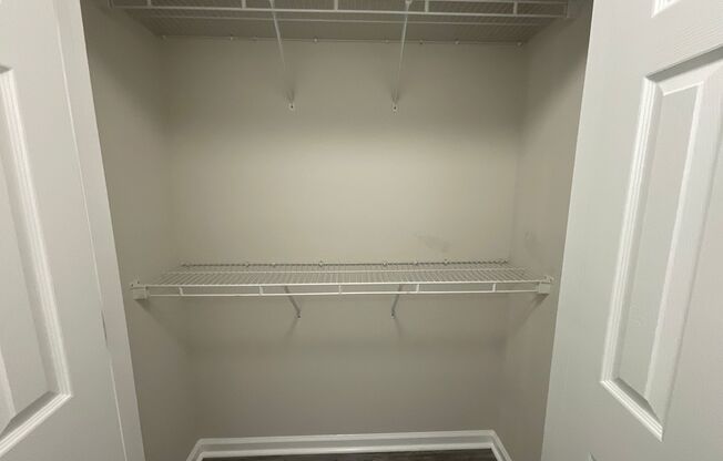 1 bed, 1 bath, 871 sqft, $1,450, Unit 2758-4 Pearl Remodel