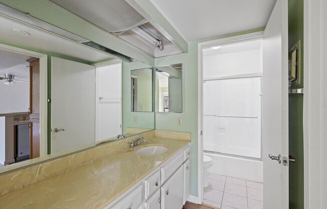 1 bed, 1 bath, $1,795