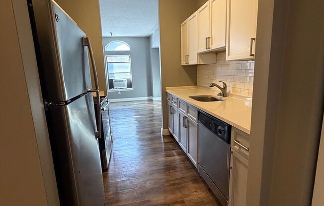 2 beds, 1.5 baths, 1,345 sqft, $2,165, Unit 112