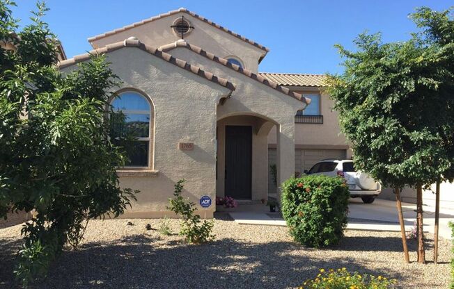 Gorgeous 4 Bed 3 Bath home located in Chandler
