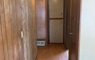 1 bed, 1 bath, $650, Unit Unit 5