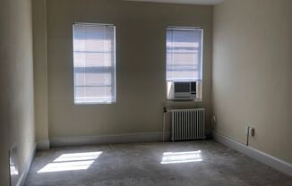 Studio, 1 bath, 362 sqft, $1,507, Unit 402