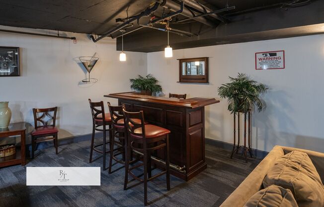 2 beds, 2 baths, $3,500, Unit APARTMENT 533