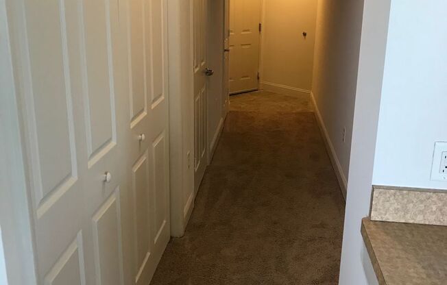 2 beds, 2 baths, 840 sqft, $1,979, Unit 4-0502