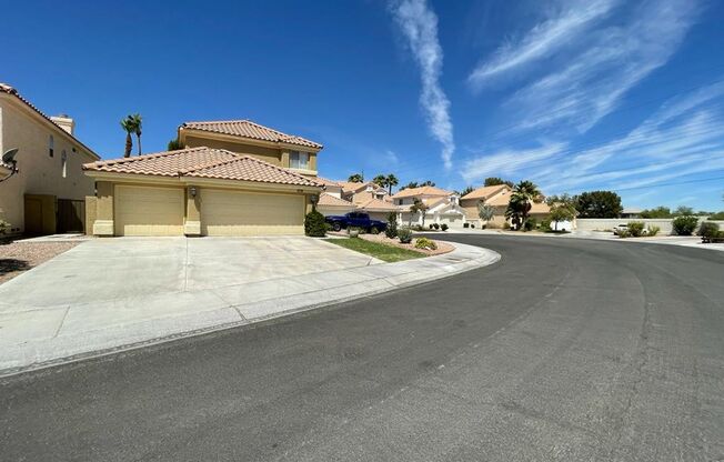 Amazing Peccole Ranch Home 4 beds & Pool