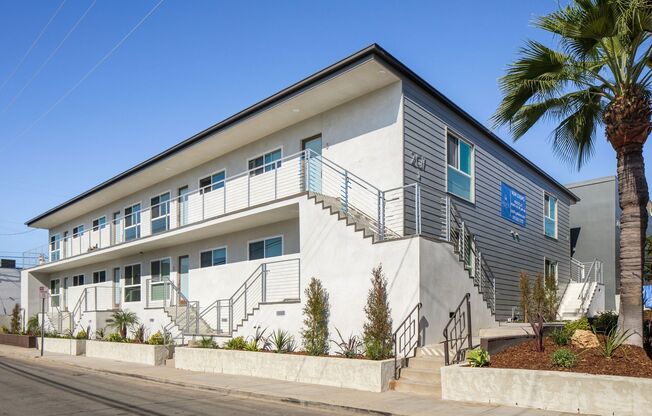 1 bed, 1 bath, 540 sqft, $2,825, Unit D2