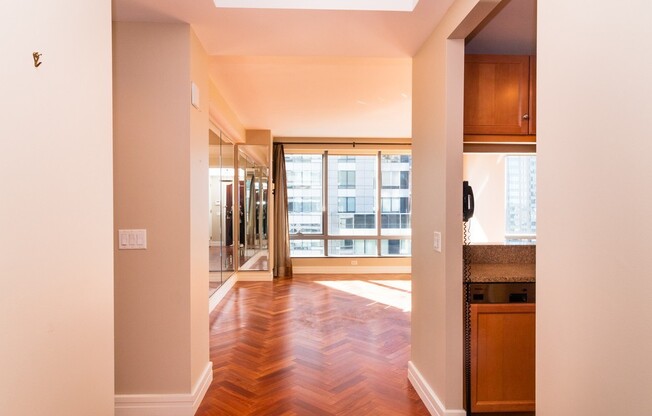 1 bed, 1.5 baths, 751 sqft, $4,500, Unit 17C