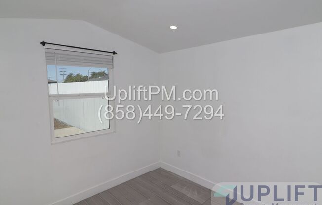 Modern Studio W/ patio