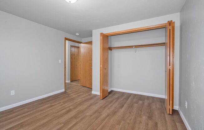 2 beds, 1 bath, 1,050 sqft, $1,599, Unit 3951 - 37