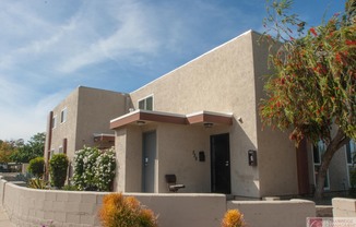 602-608 Chamberlin / 580-588 Emerald