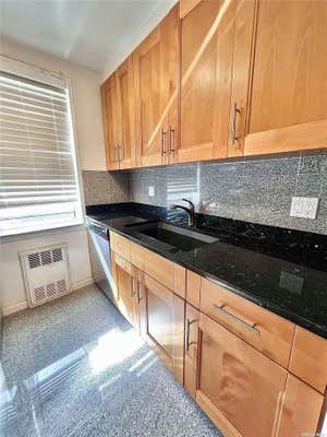 1 bed, 1 bath, 800 sqft, $2,300, Unit 5O