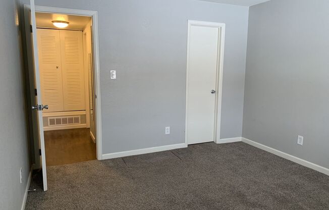 1 bed, 1 bath, $1,450, Unit Unit 2-206