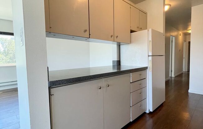 2233 NE 46th Street