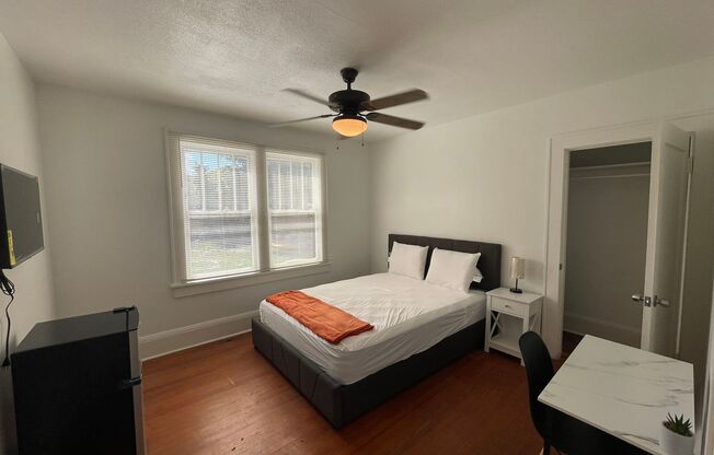 1 bed, 1 bath, $744, Unit Hab. #3