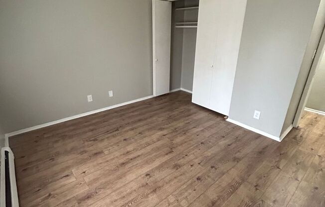 1 bed, 1 bath, 800 sqft, $750, Unit 1315 #16