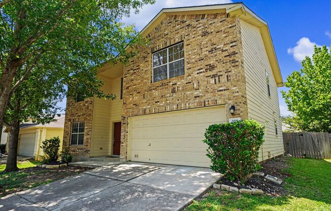 Spacious Cibolo Home Near Steele High School - Realtor Commission: $500