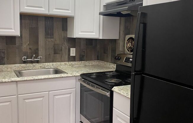 1 bed, 1 bath, $1,250, Unit Unit B