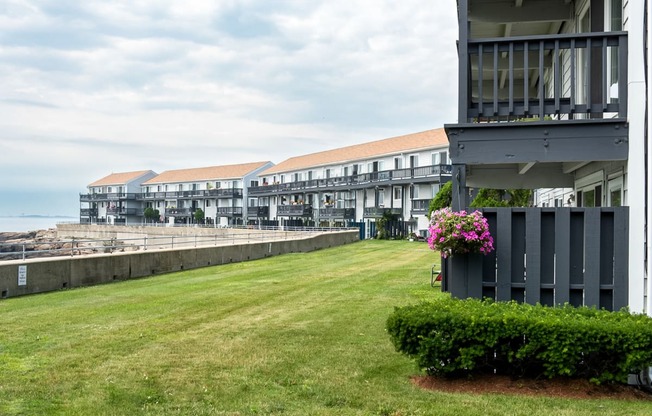 Bass point apartments with a view and one bed apts