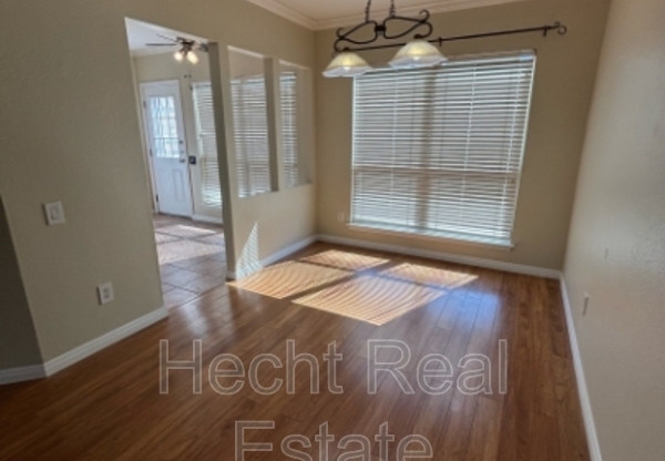 16501 SPOTTED EAGLE DR