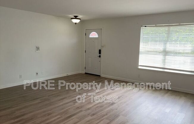 9120 FROCK CT