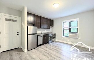 429 5 W BELDEN AVE