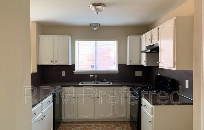 5922 CINNAMON CRK CIR