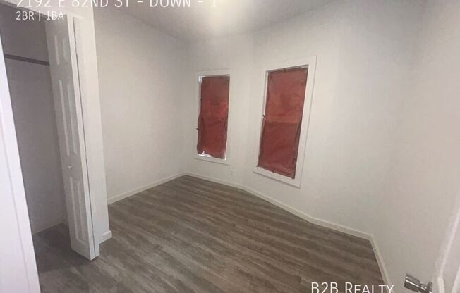 2192 E 82 ST