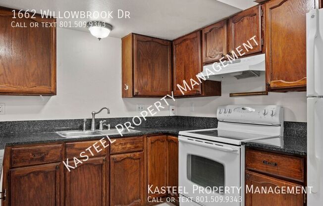 1662 WILLOWBROOK DR