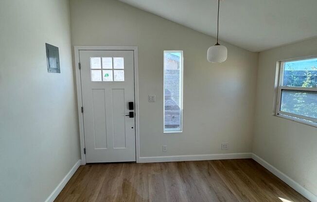1 bedroom 1 bath brand new ADU Style home.