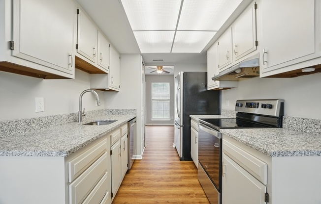 909 WESTWIND PL