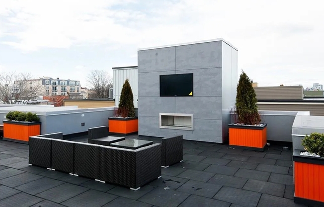 2 beds, 2 baths, $4,250, Unit Unit 209