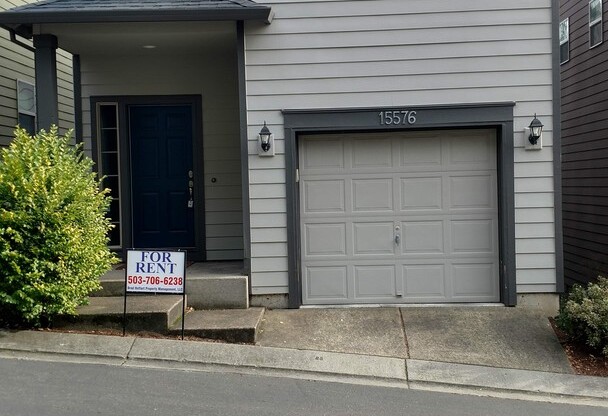 Single Family home in prime Sexton/Murray Hill area