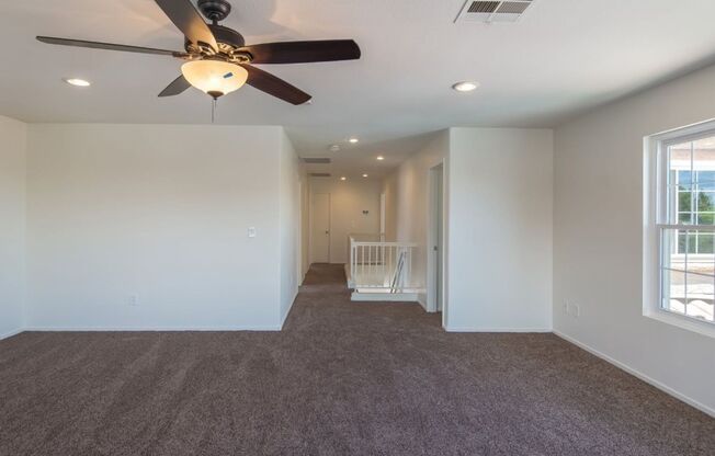 4 beds, 2.5 baths, $2,250