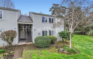 Charming 2-Bedroom Home with Stunning Green Space Views & Prime Portland Location!