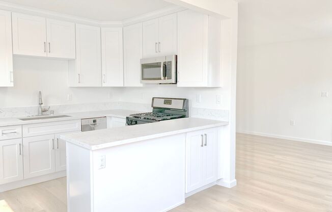 2020 W. 35th Street