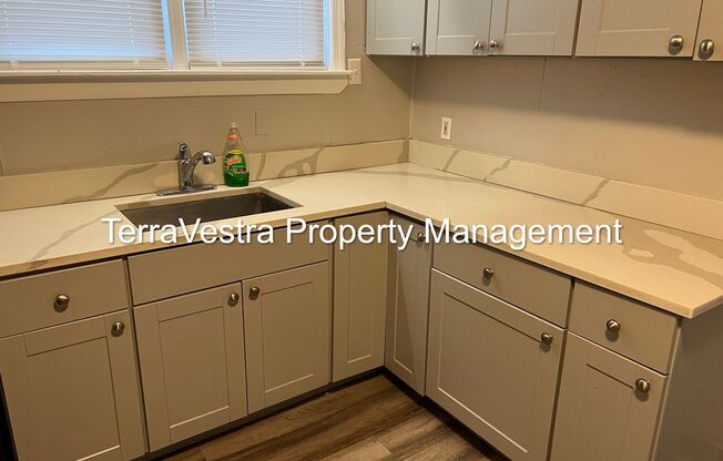 Great 4 Bed in Gloucester City! Eligible for $500 Security Deposit.