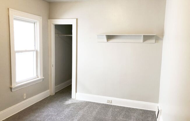 3 Bed 1 Bath Single Family Home In South Broadway!